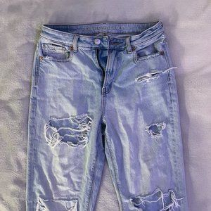 American Eagle Strigid Ripped Mom Jeans - Size 2 - Light Blue